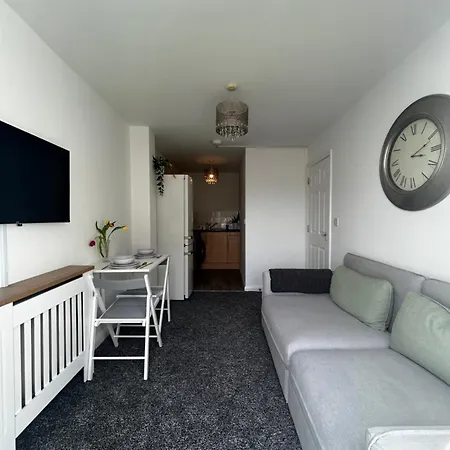 Apartment 31 Canal Apartments, Roof Terrace, Temple Meads *