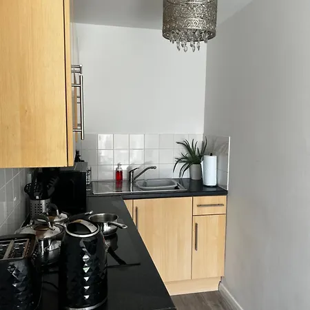 31 Canal Apartments, Roof Terrace, Temple Meads Apartment Bristol