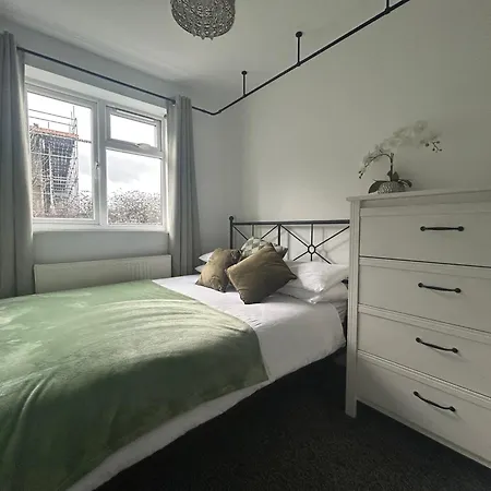 Canal Apartments-rooftop Terrace, 10 Mins To Temple Meads Apartman